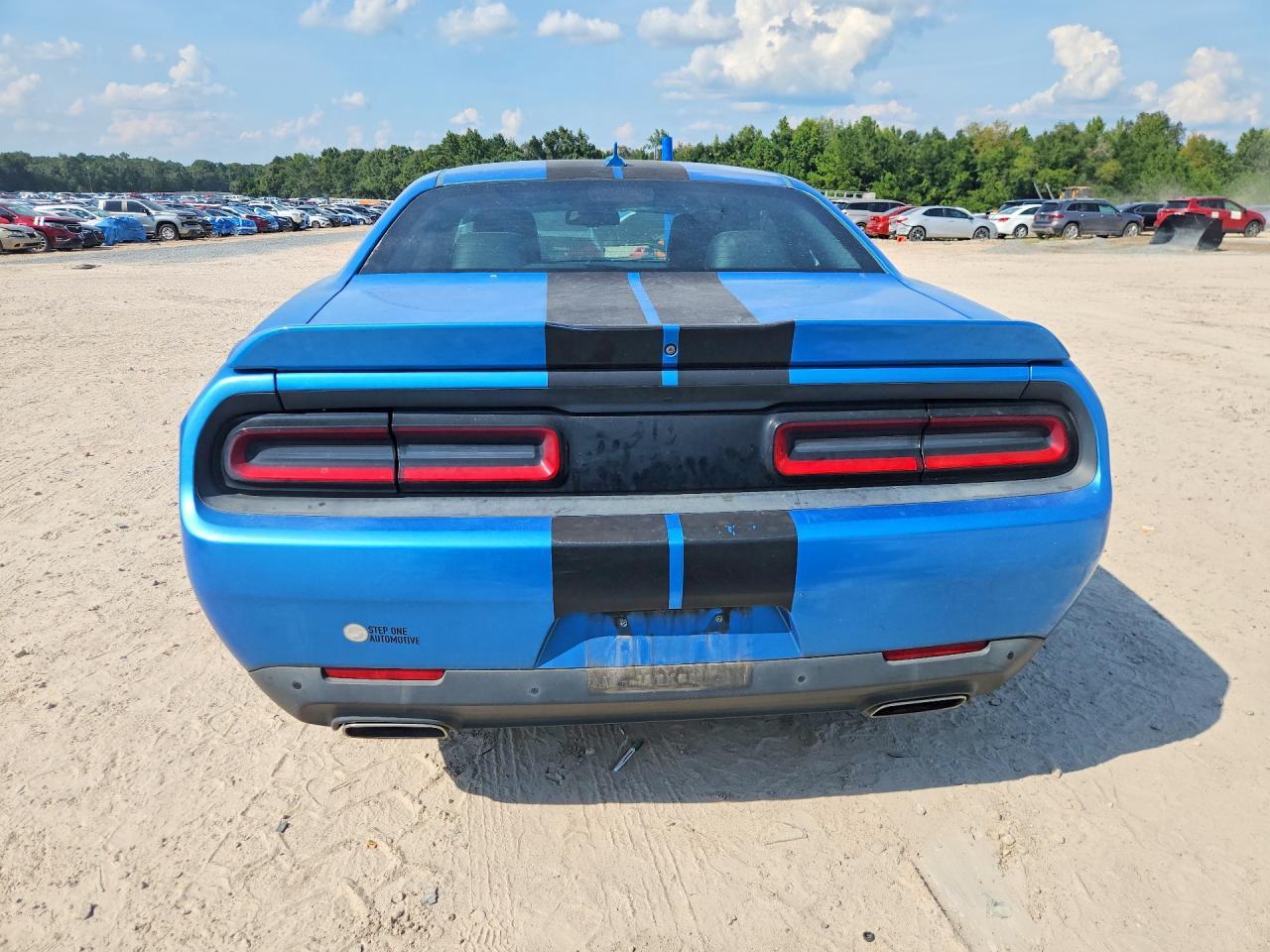 2016 Dodge Challenger Sxt - zdjęcie 6