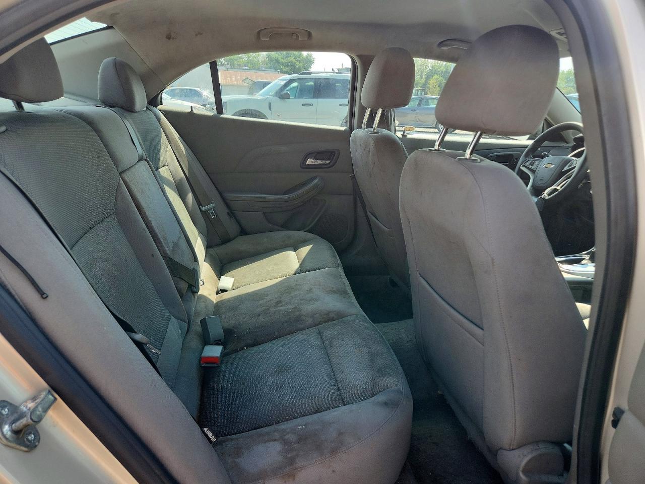 2013 Chevrolet Malibu Ls - zdjęcie 10