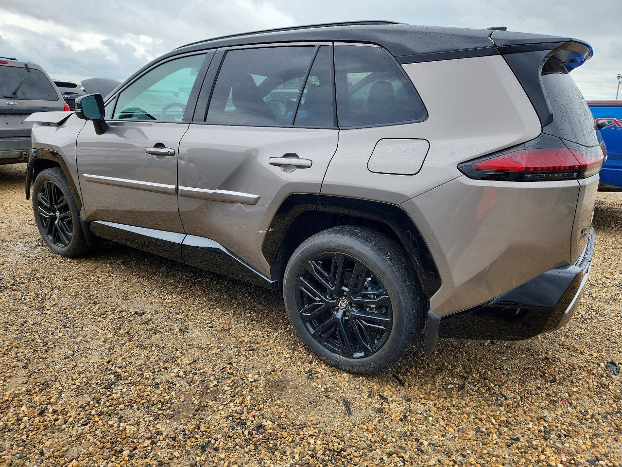 2026 Toyota Rav4 Le - zdjęcie 2