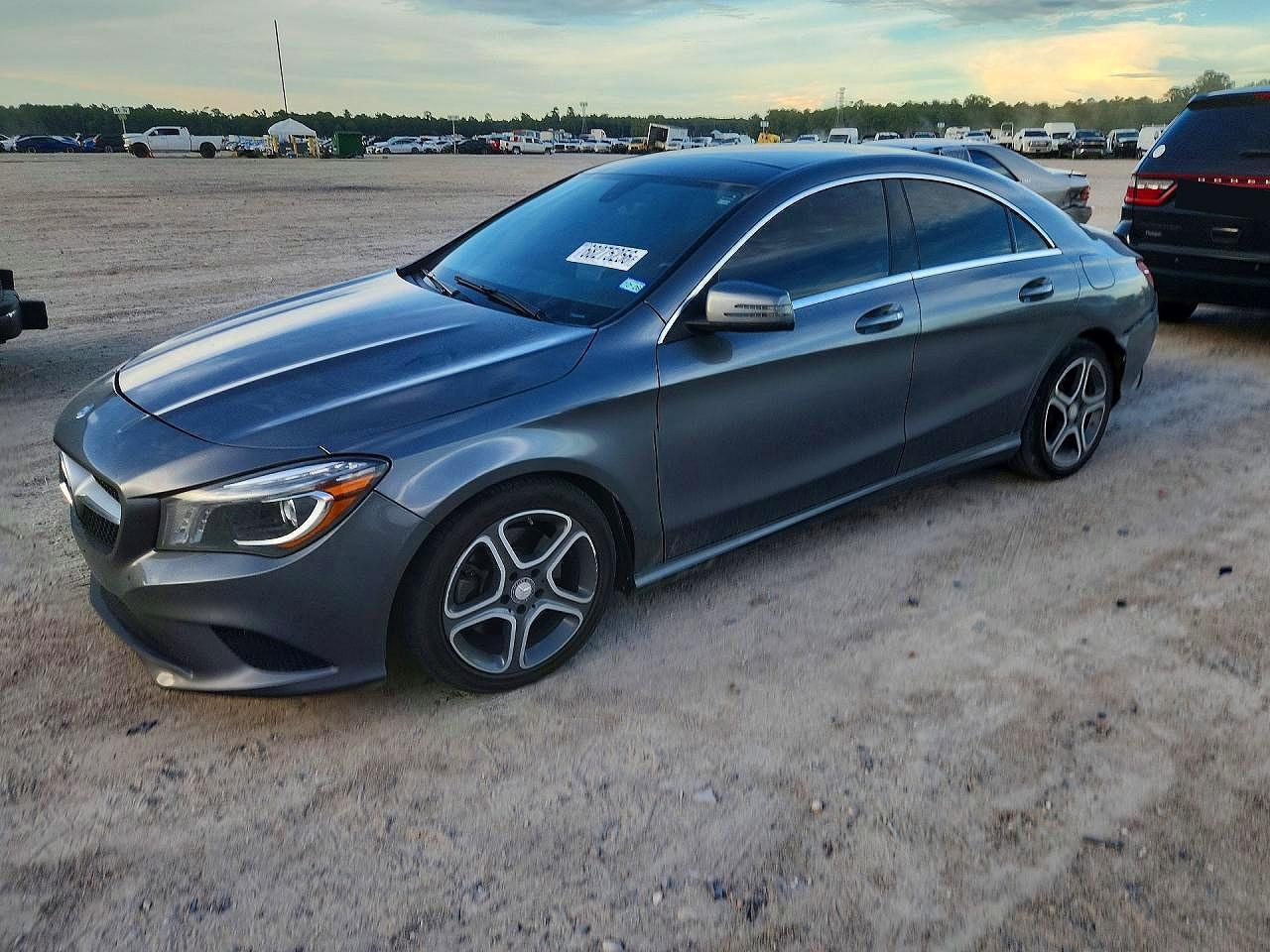 2014 Mercedes-Benz Cla 250 - zdjęcie główne