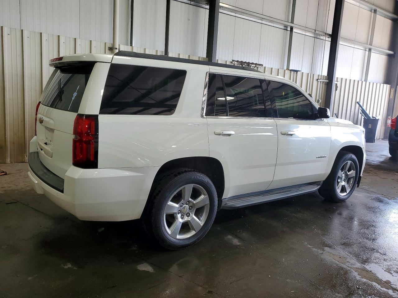 2015 Chevrolet Tahoe K1500 Lt - zdjęcie 3