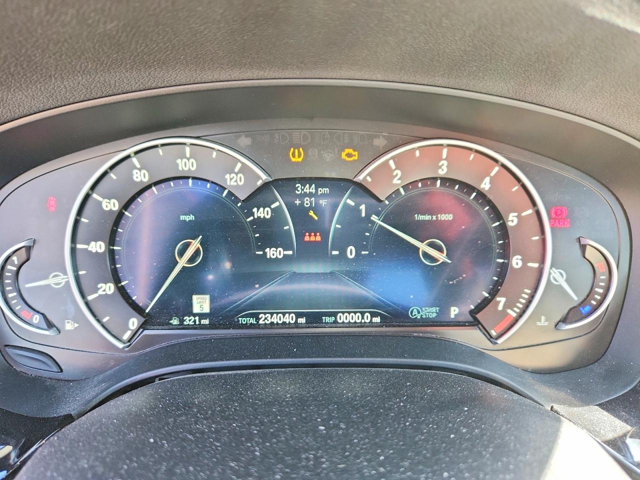 2019 BMW 530 I - zdjęcie 9