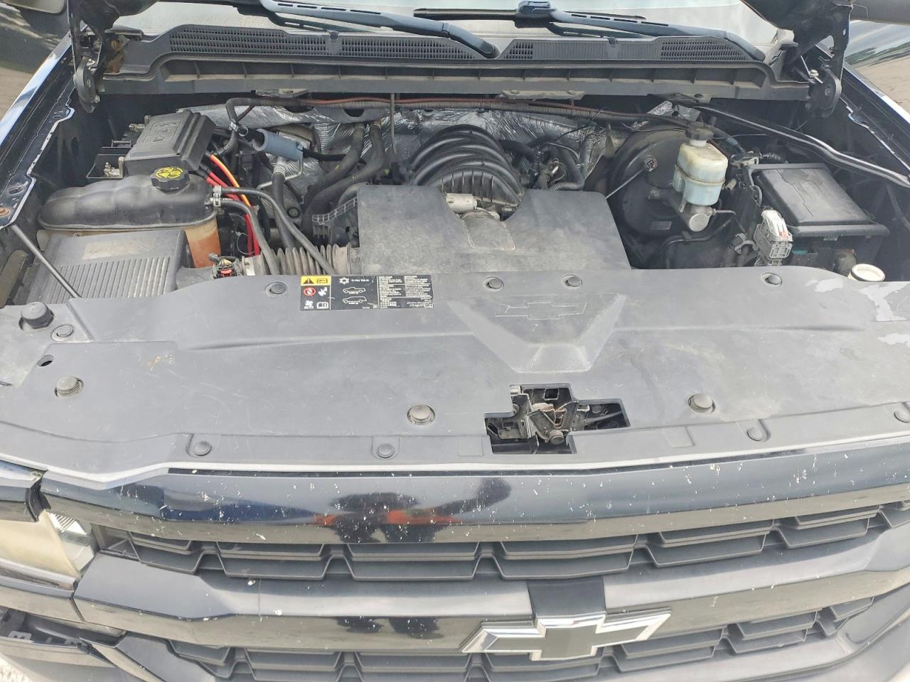 2016 Chevrolet Silverado C1500 - zdjęcie 11