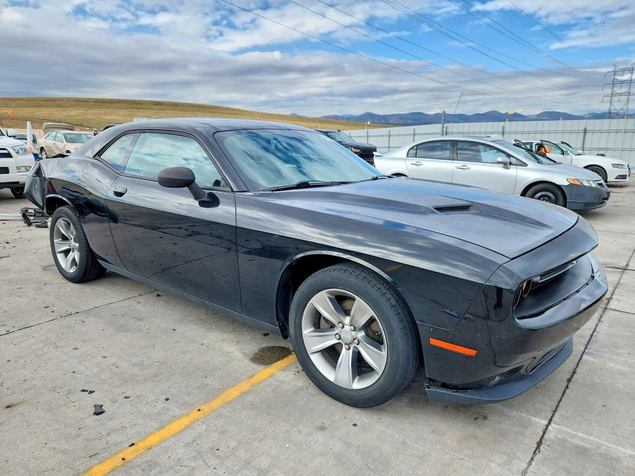 2016 Dodge Challenger Sxt - zdjęcie 4