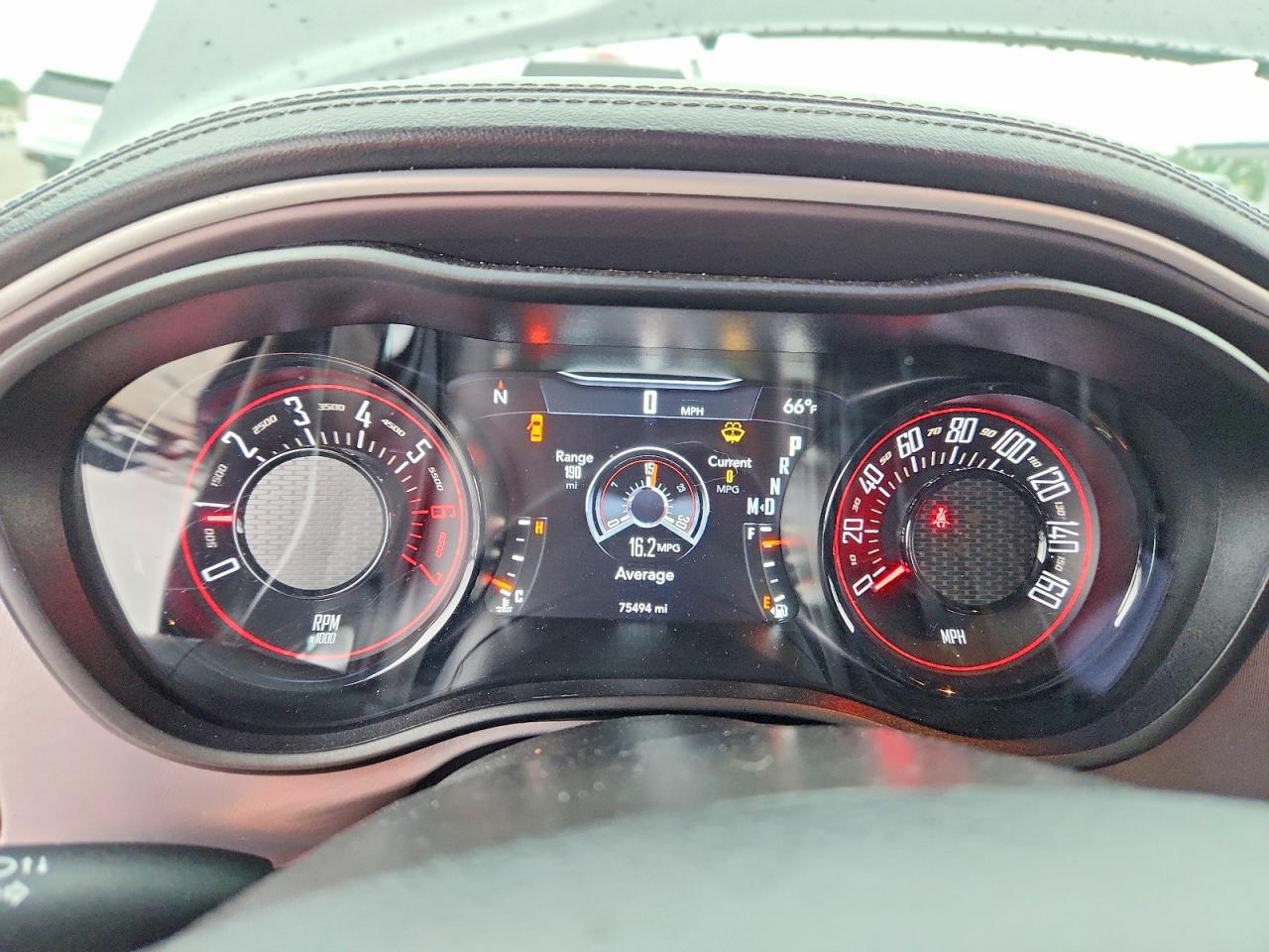 2022 Dodge Challenger R/T - zdjęcie 9