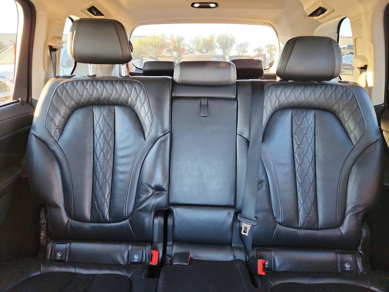 2019 BMW X7 xDrive40I - zdjęcie 10