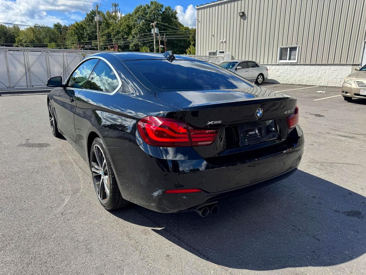 2020 BMW Seria 4 Coupe 430i - zdjęcie 2