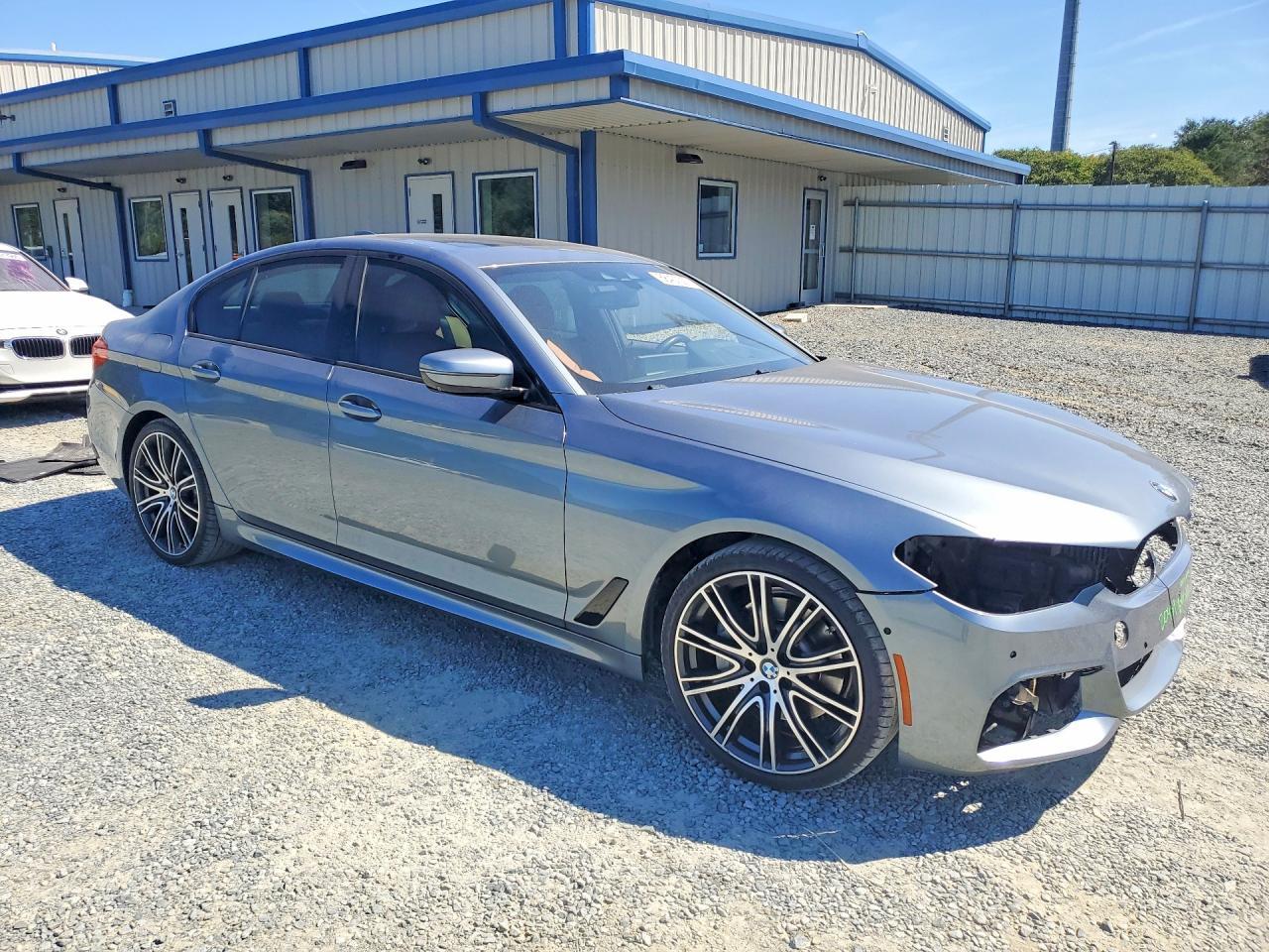 2019 BMW 540 I - zdjęcie 4