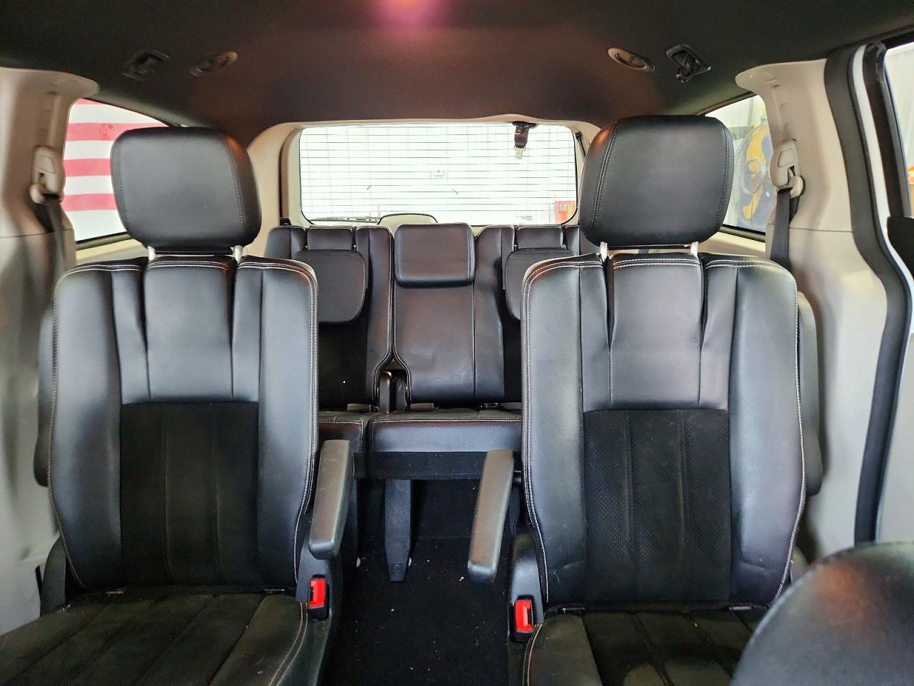 2017 Dodge Grand Caravan Sxt - zdjęcie 10
