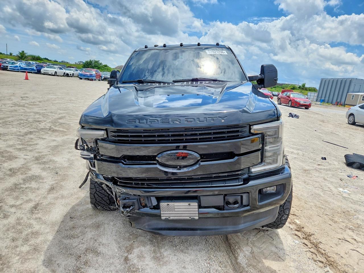 2017 Ford F250 Super Duty - zdjęcie 5