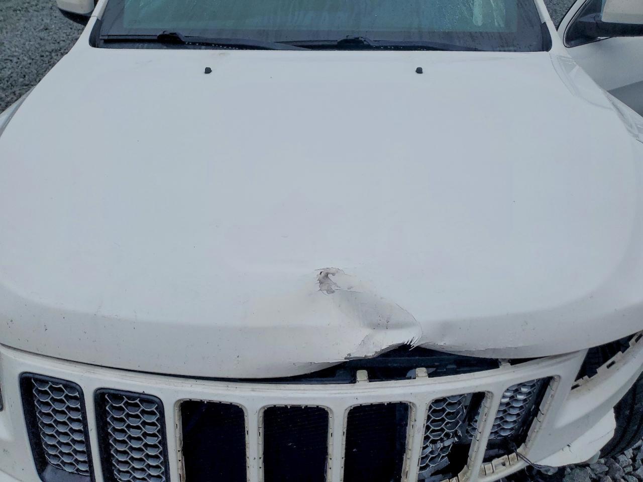 2015 Jeep Grand Cherokee Laredo - zdjęcie 12