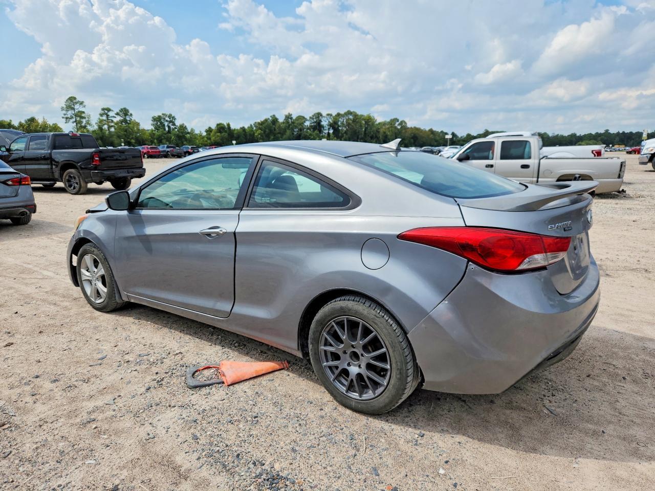 2013 Hyundai Elantra Coupe Gs - zdjęcie 2