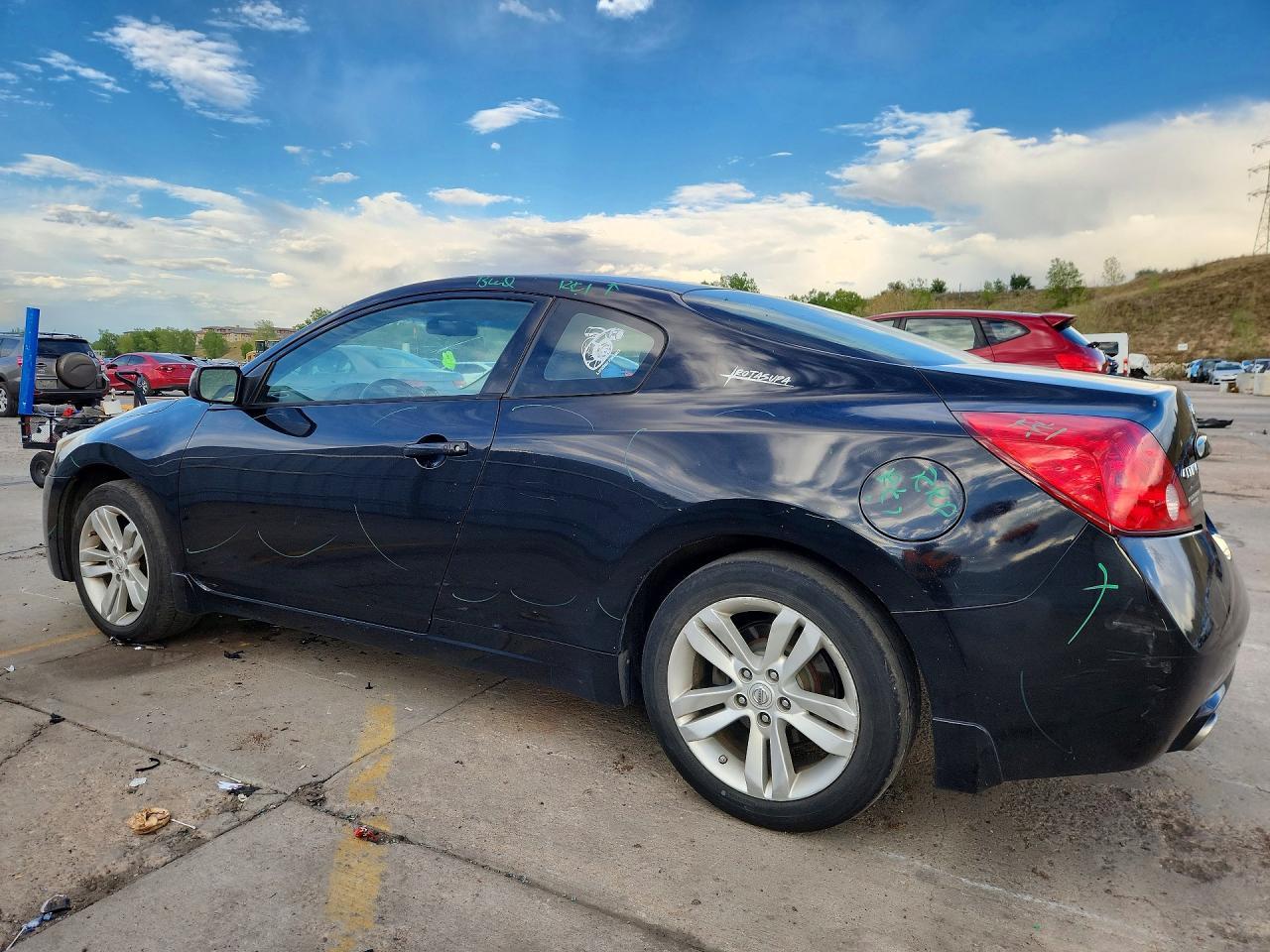 2013 Nissan Altima S - zdjęcie 2