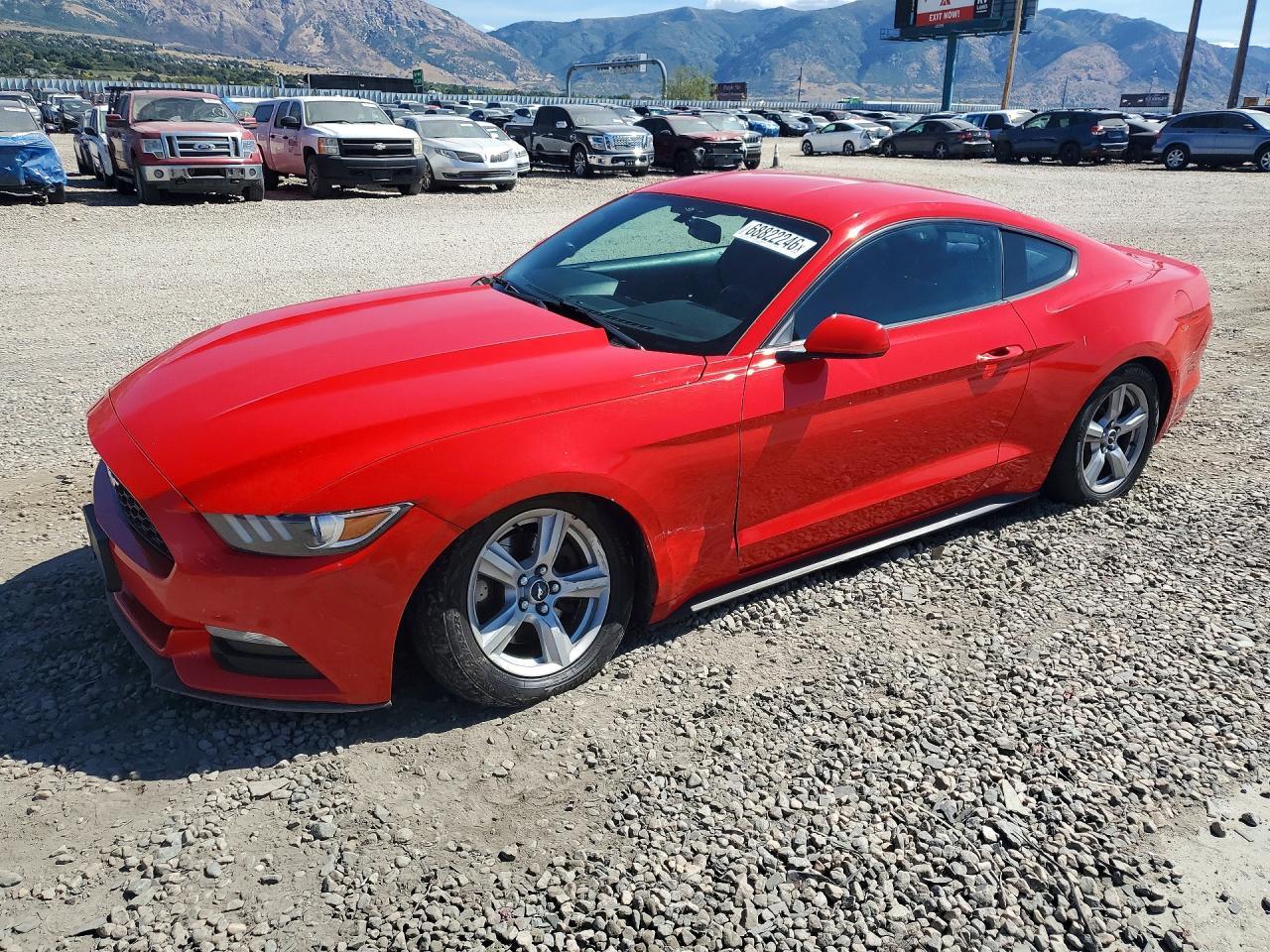 2016 Ford Mustang - zdjęcie główne