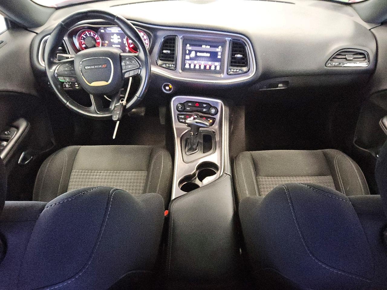 2019 Dodge Challenger Sxt - zdjęcie 8