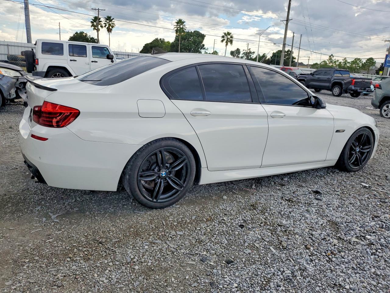 2016 BMW 535 I - zdjęcie 3