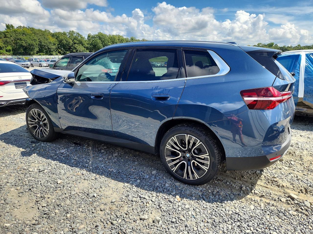 2025 BMW X3 30 xDrive - zdjęcie 2