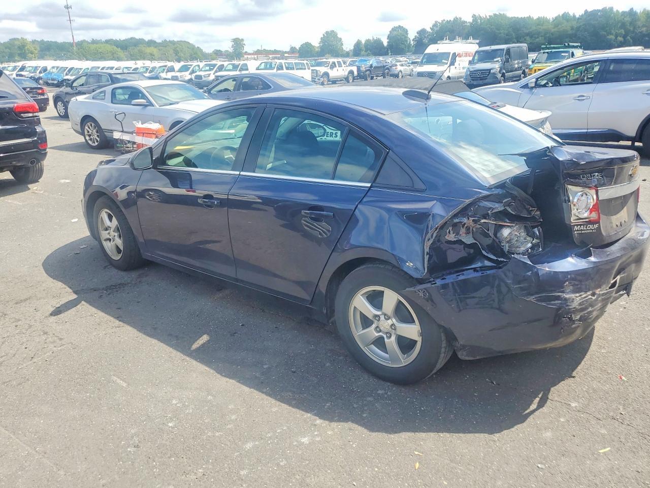2015 Chevrolet Cruze Lt - zdjęcie 2