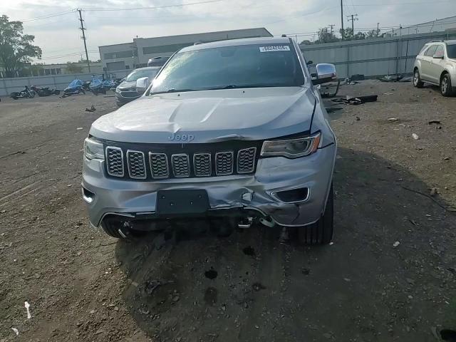 2017 Jeep Grand Cherokee Overland - zdjęcie 14