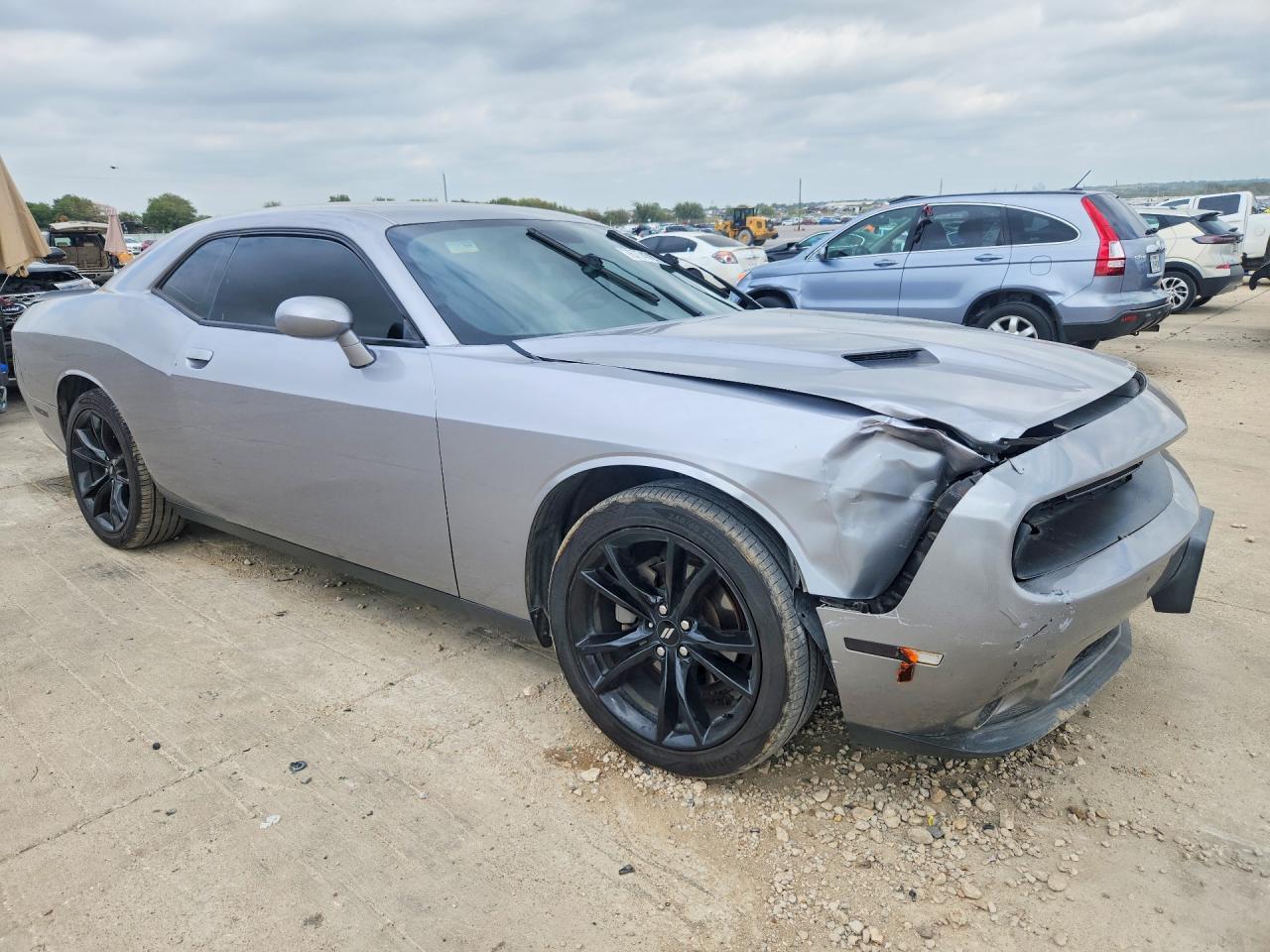 2017 Dodge Challenger Sxt - zdjęcie 4