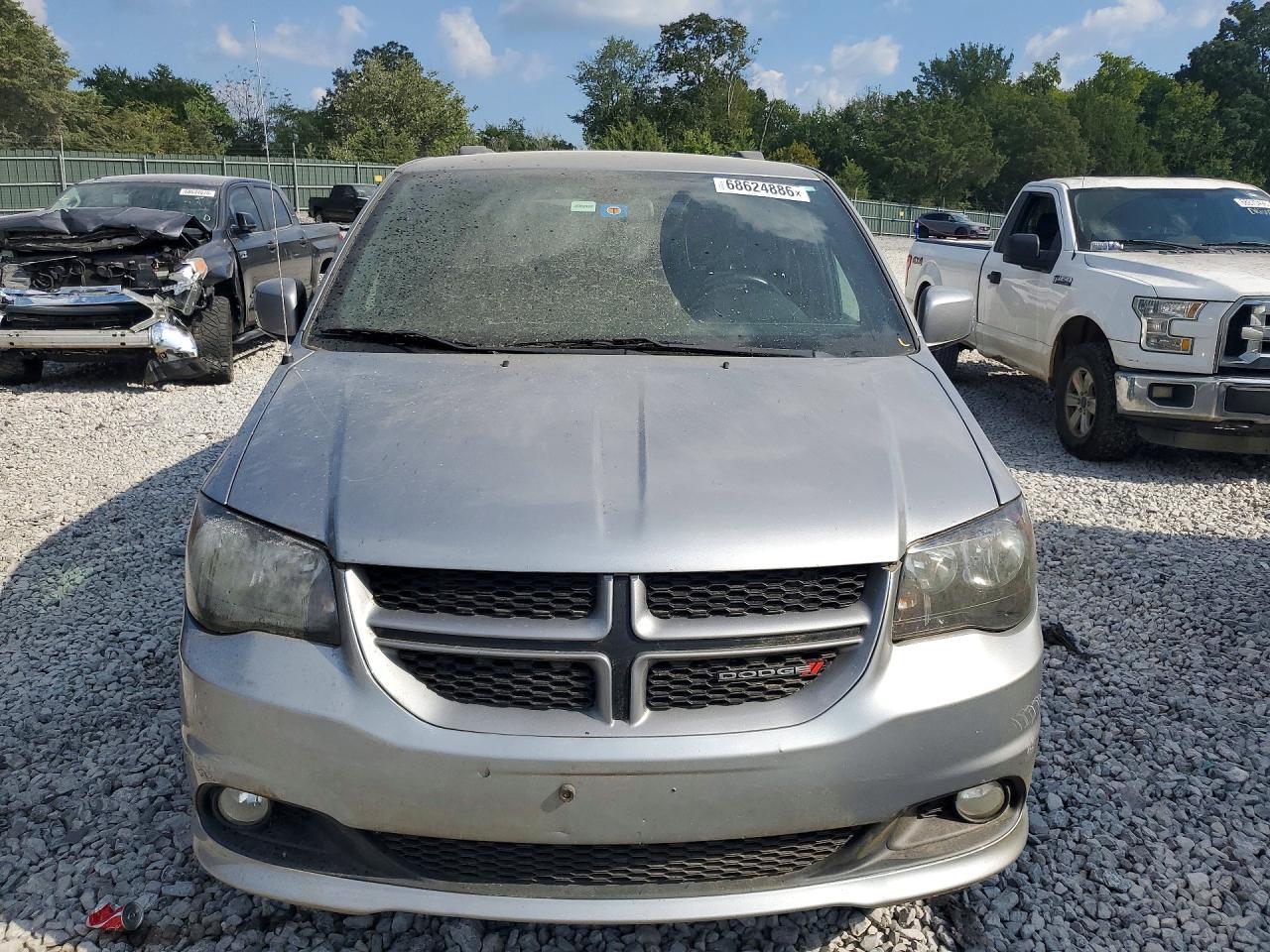 2018 Dodge Grand Caravan Gt - zdjęcie 5