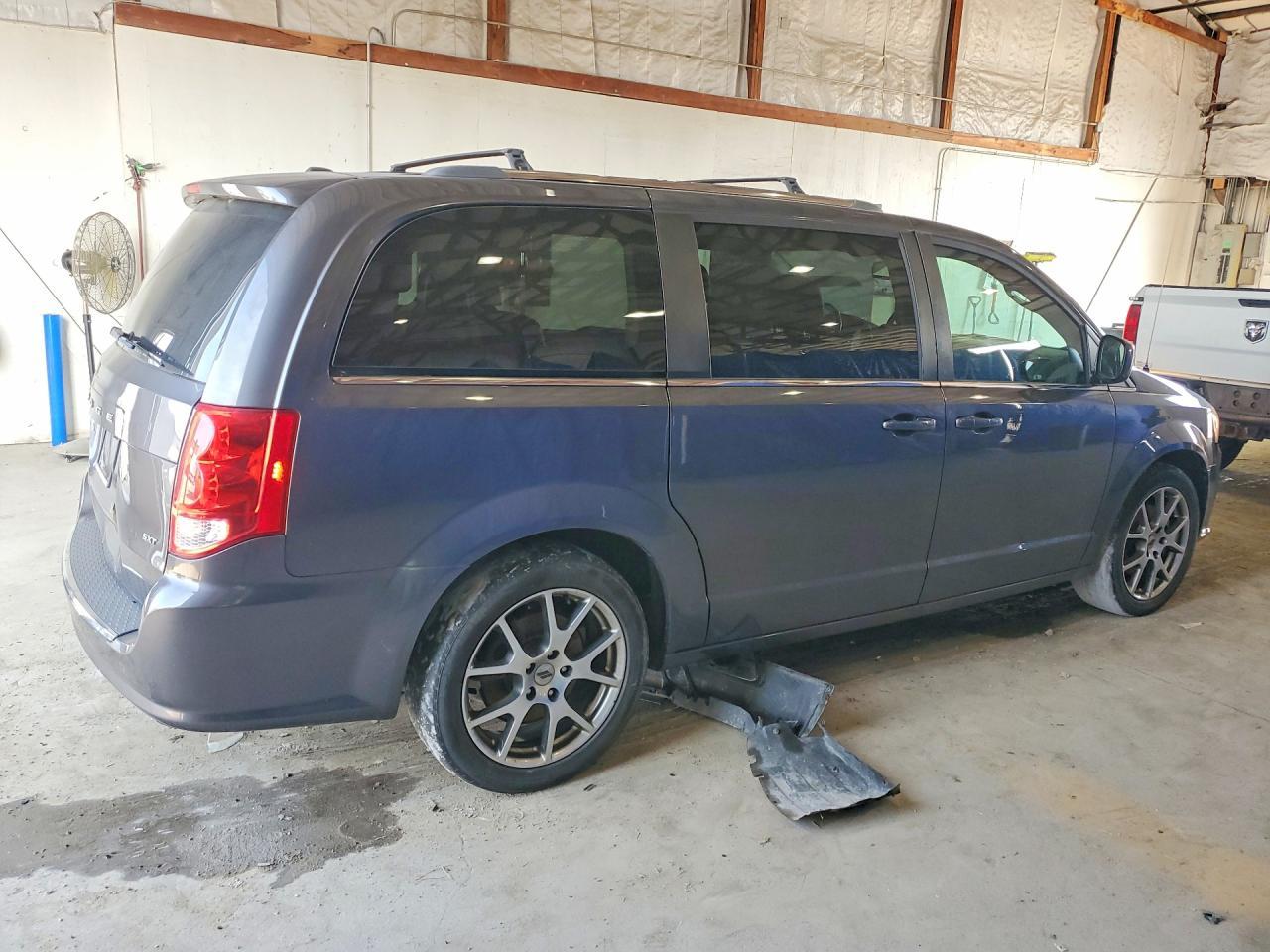 2020 Dodge Grand Caravan Sxt - zdjęcie 3