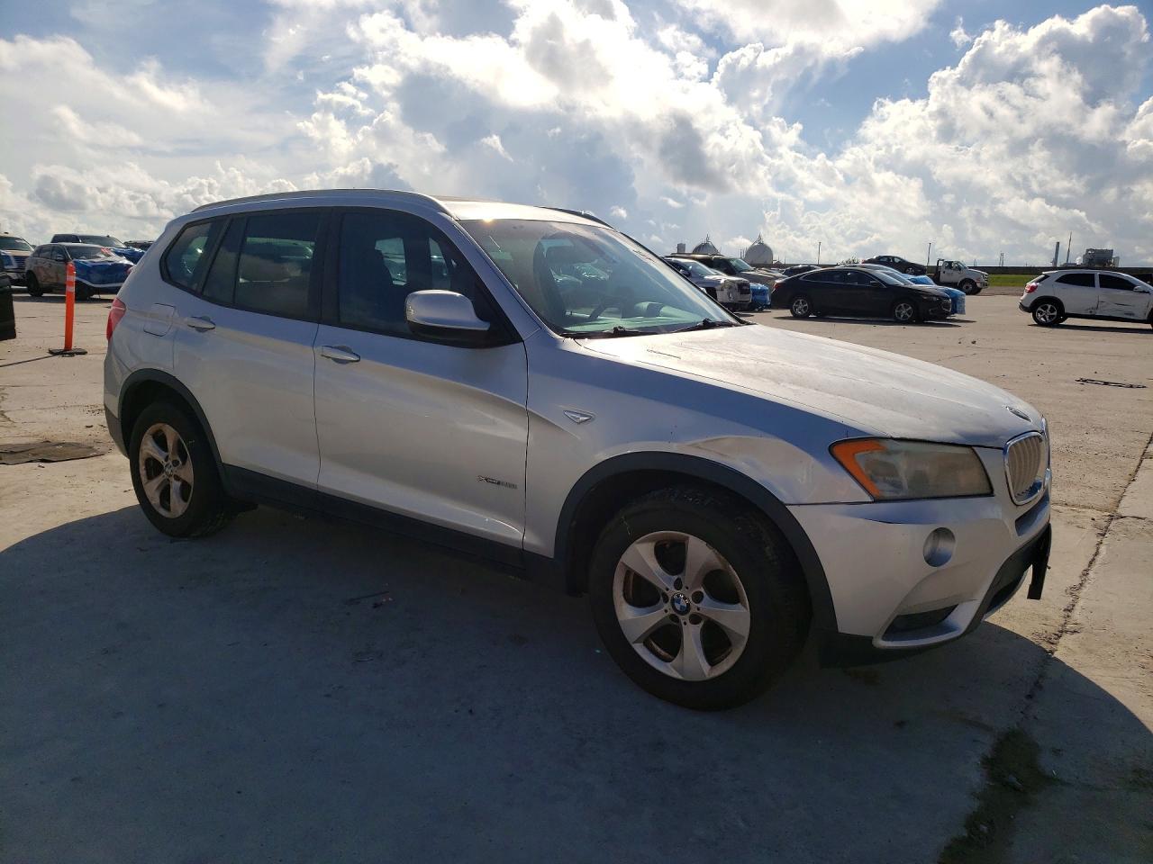 2017 BMW X3 - zdjęcie 4