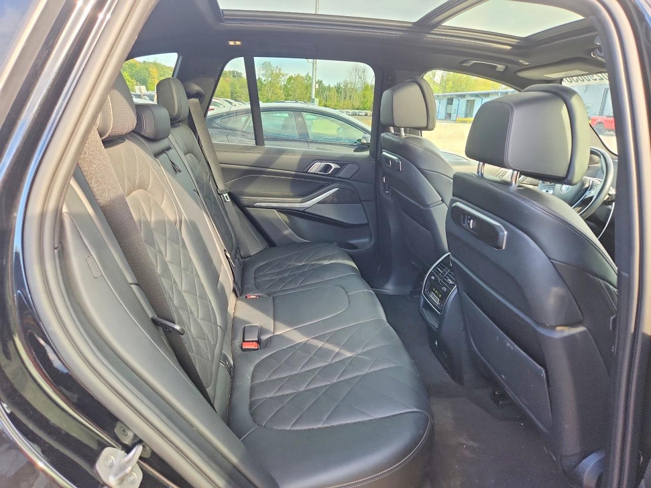 2024 BMW X5 xDrive40I - zdjęcie 11