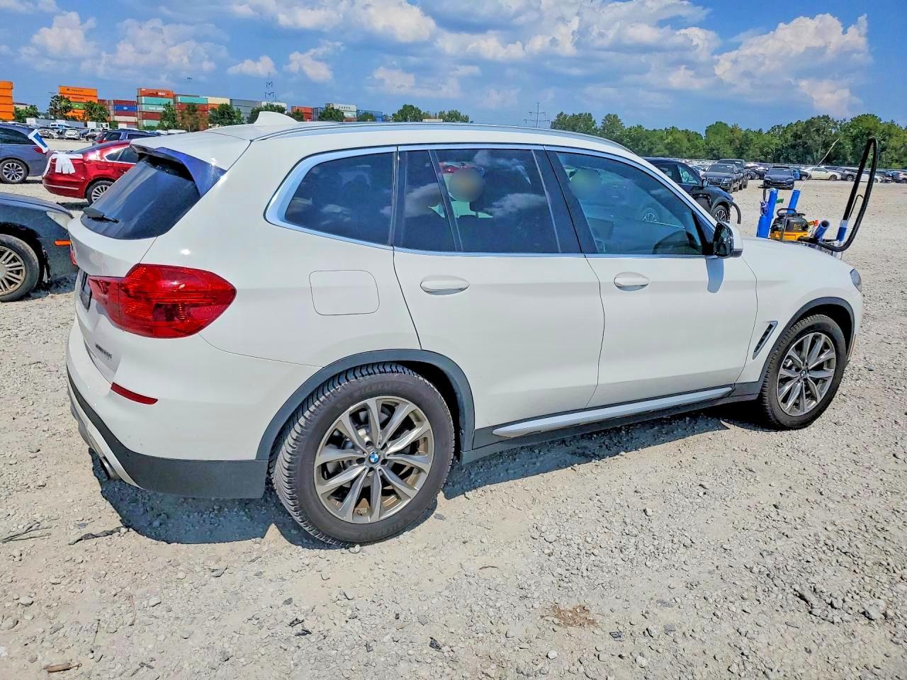 2018 BMW X3 xDrive30I - zdjęcie 3