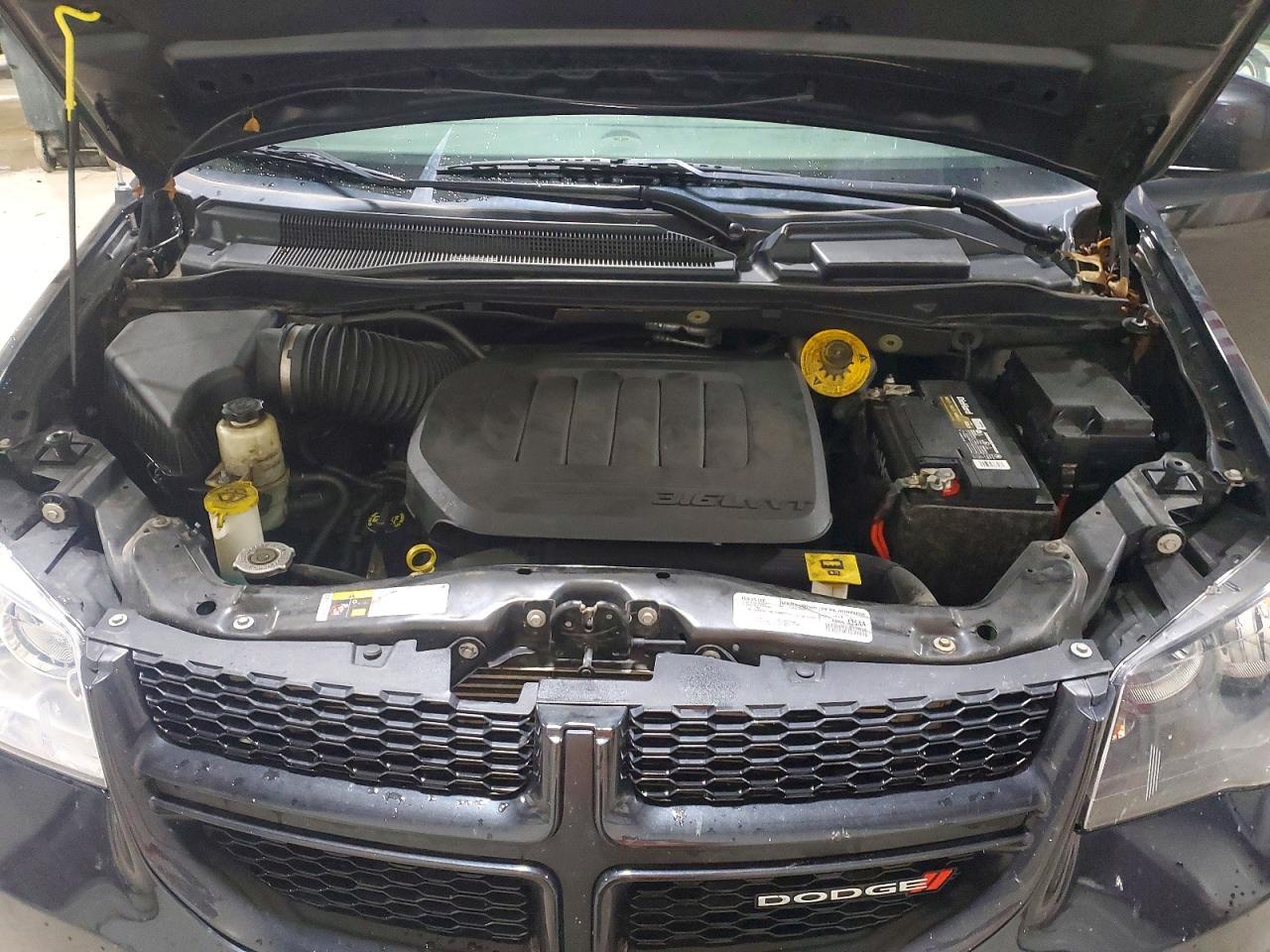 2019 Dodge Grand Caravan Gt - zdjęcie 12