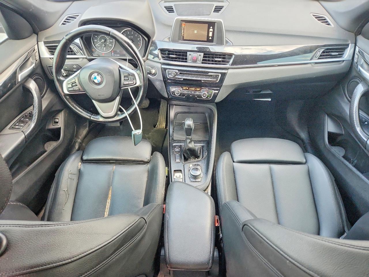 2017 BMW X1 xDrive28I - zdjęcie 8