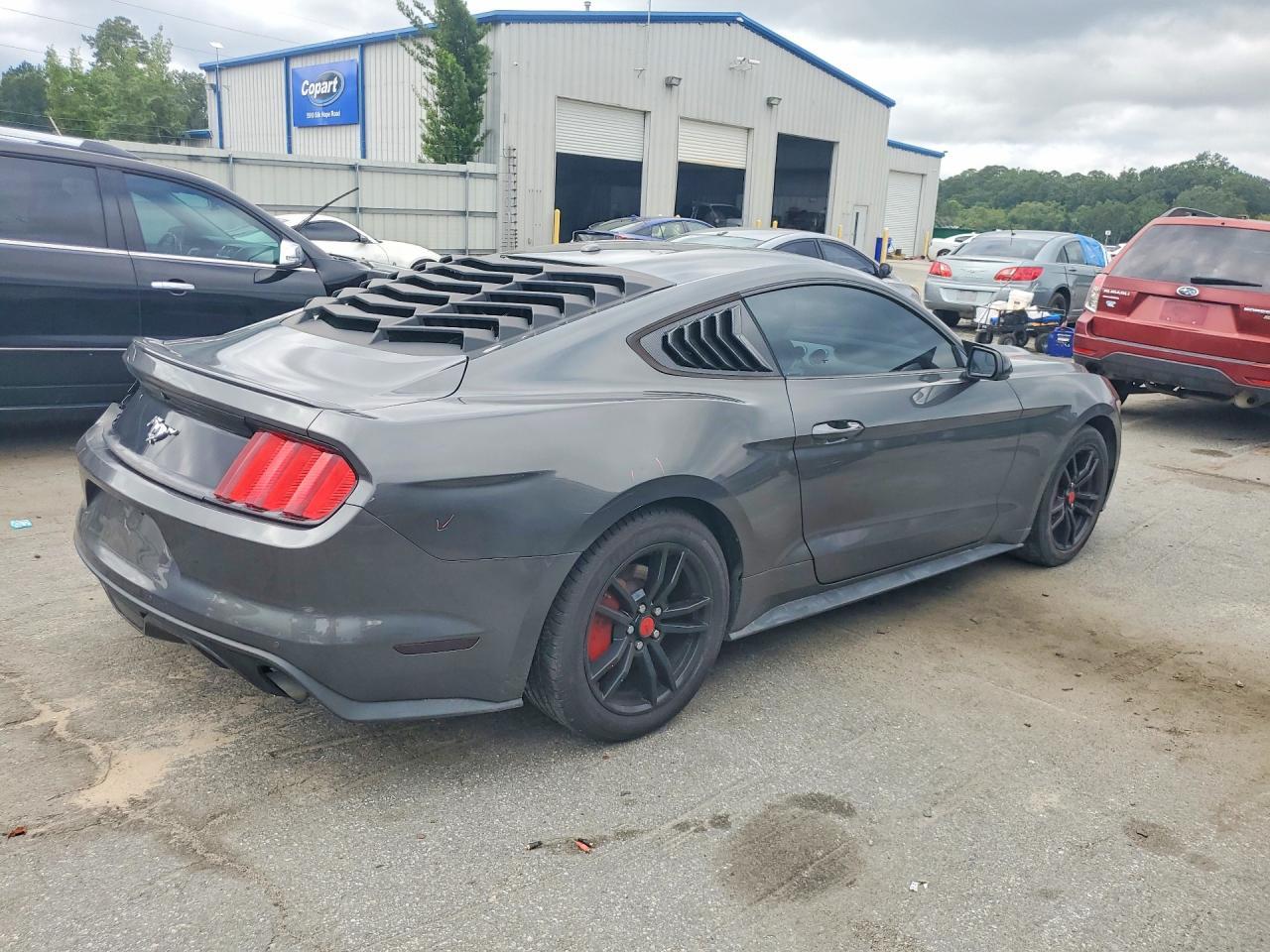2016 Ford Mustang - zdjęcie 3