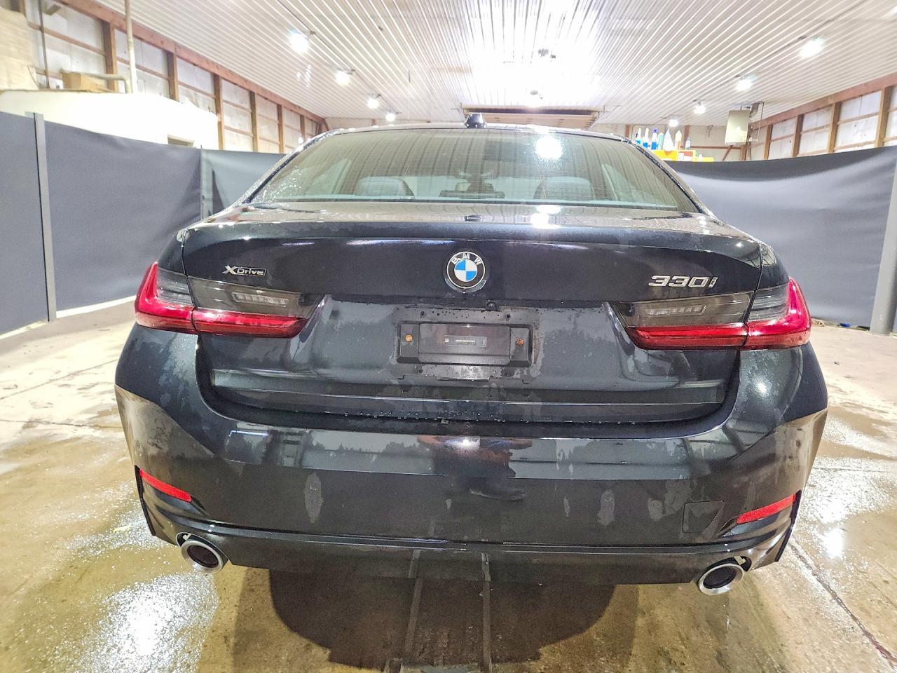 2026 BMW 330Xi - zdjęcie 6