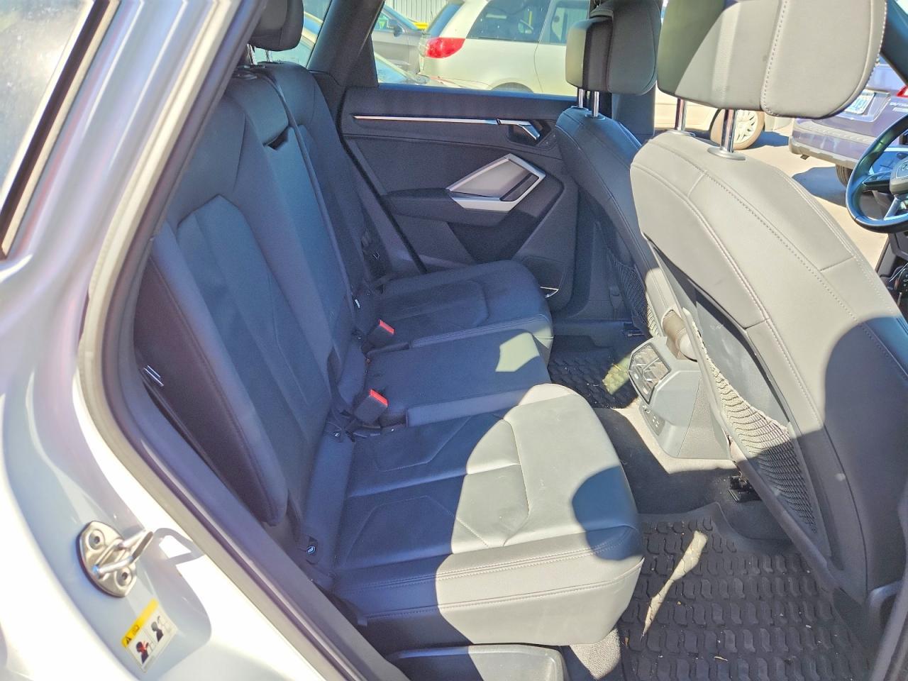 2021 Audi Q3 Premium Plus S Line 45 - zdjęcie 10