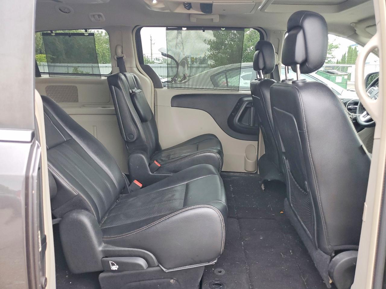 2015 Dodge Grand Caravan Crew - zdjęcie 11