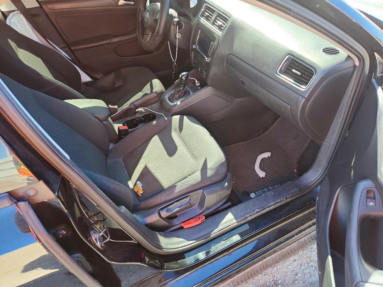 2014 Volkswagen Jetta Base - zdjęcie 13
