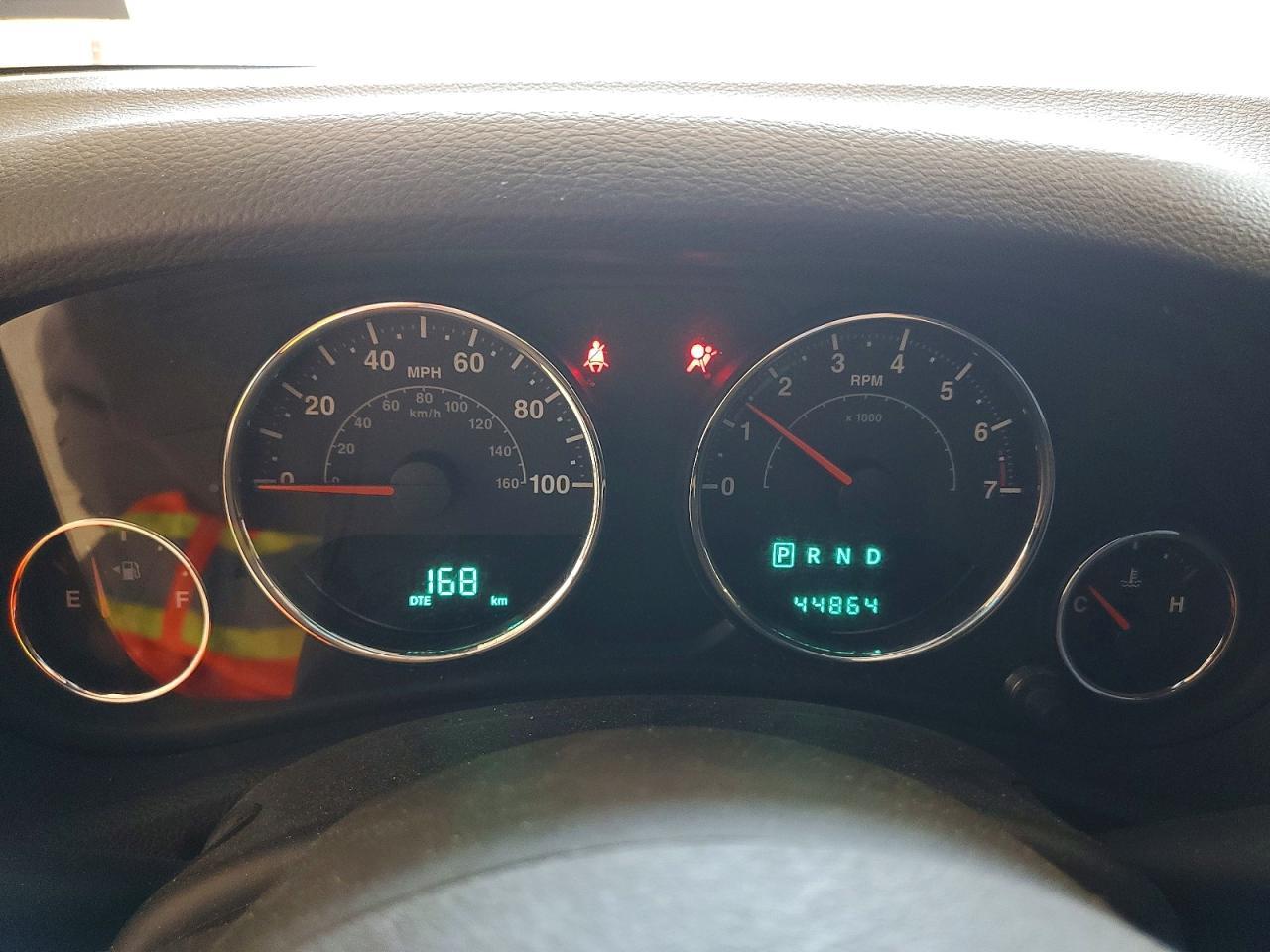 2013 Jeep Wrangler Sport - zdjęcie 9