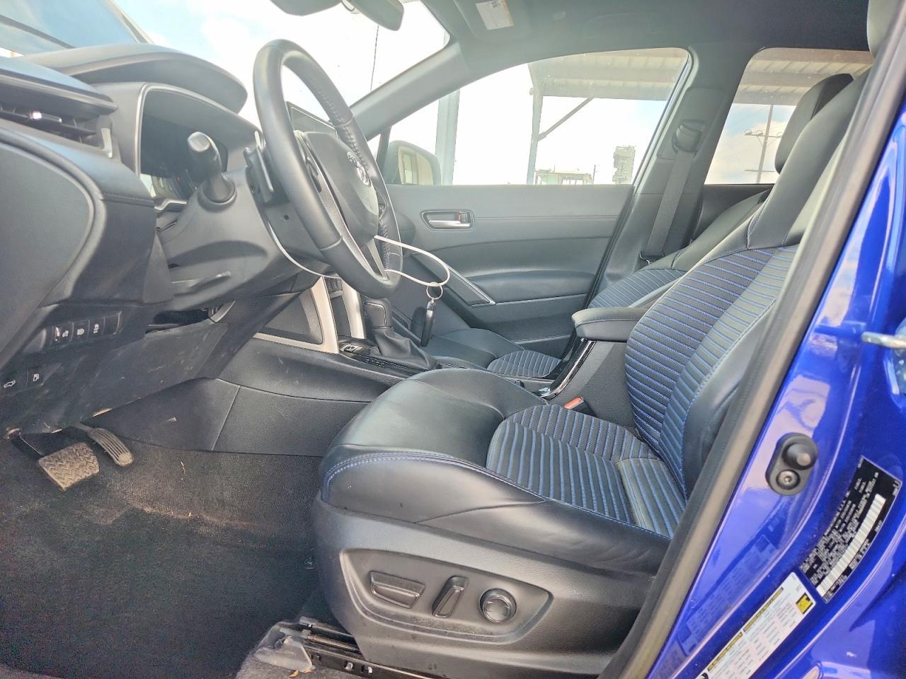 2023 Toyota Corolla Cross Hybrid Xse - zdjęcie 7