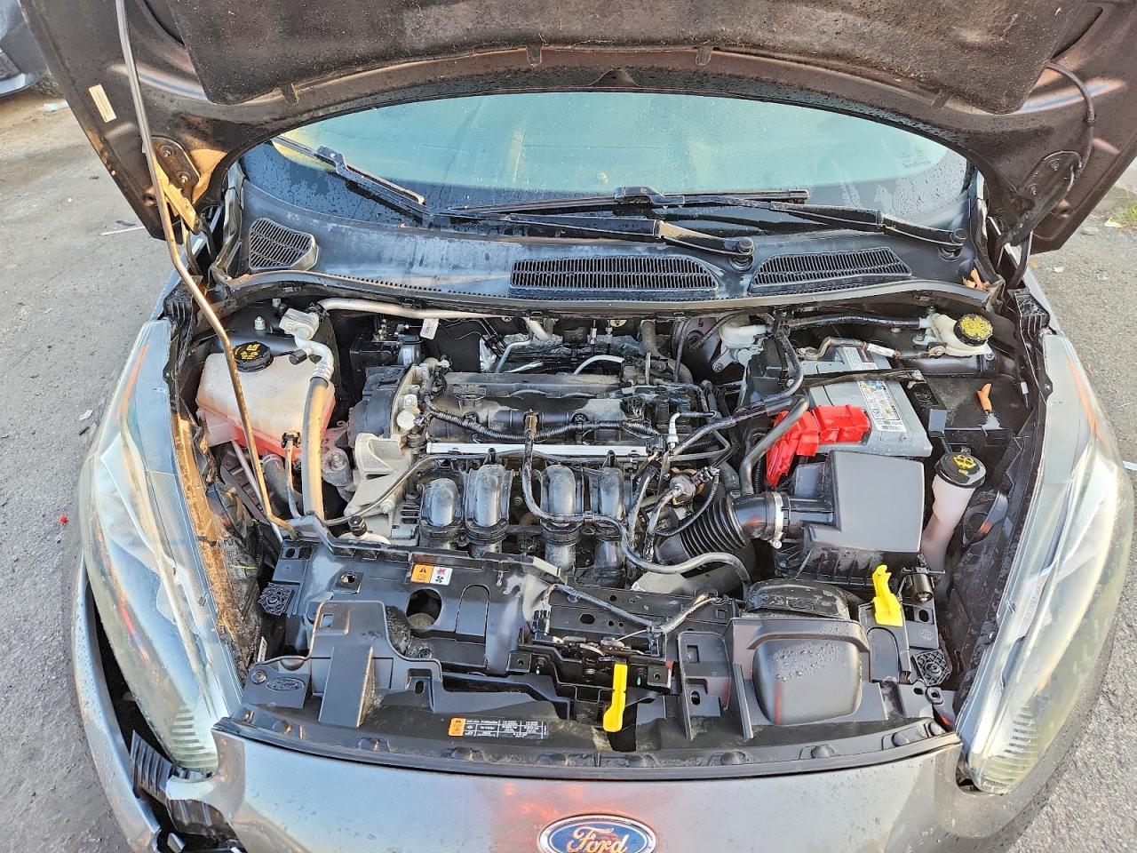 2015 Ford Fiesta Se - zdjęcie 11
