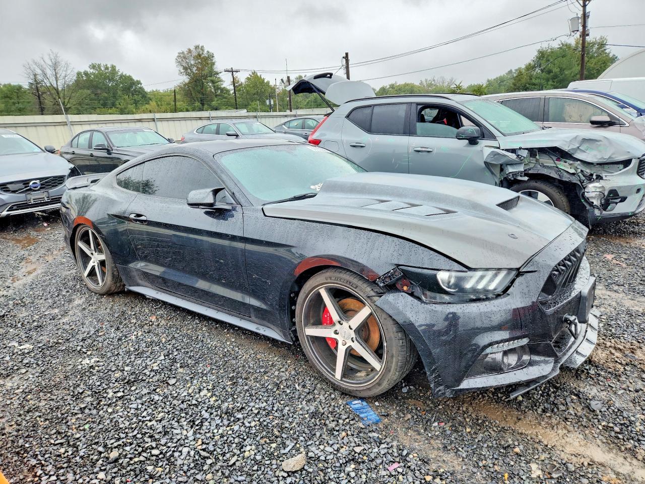 2015 Ford Mustang - zdjęcie 4