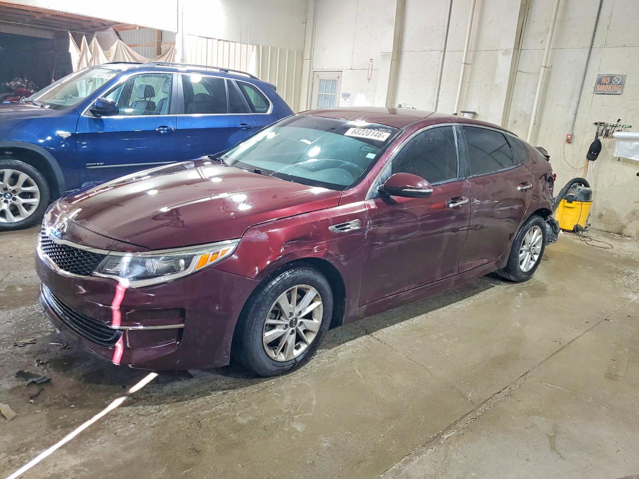 2016 Kia Optima Lx - zdjęcie główne
