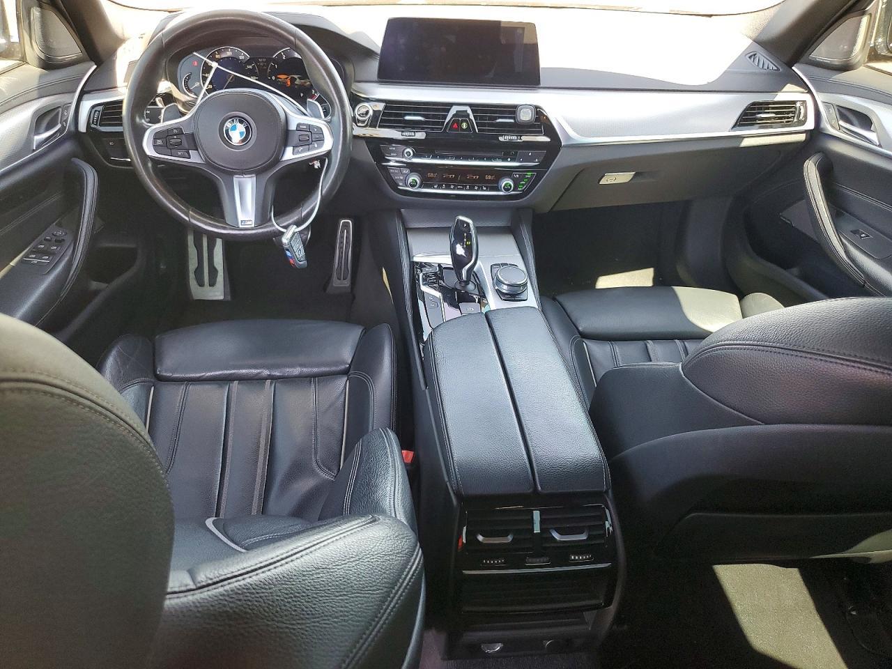 2017 BMW 540 I - zdjęcie 8