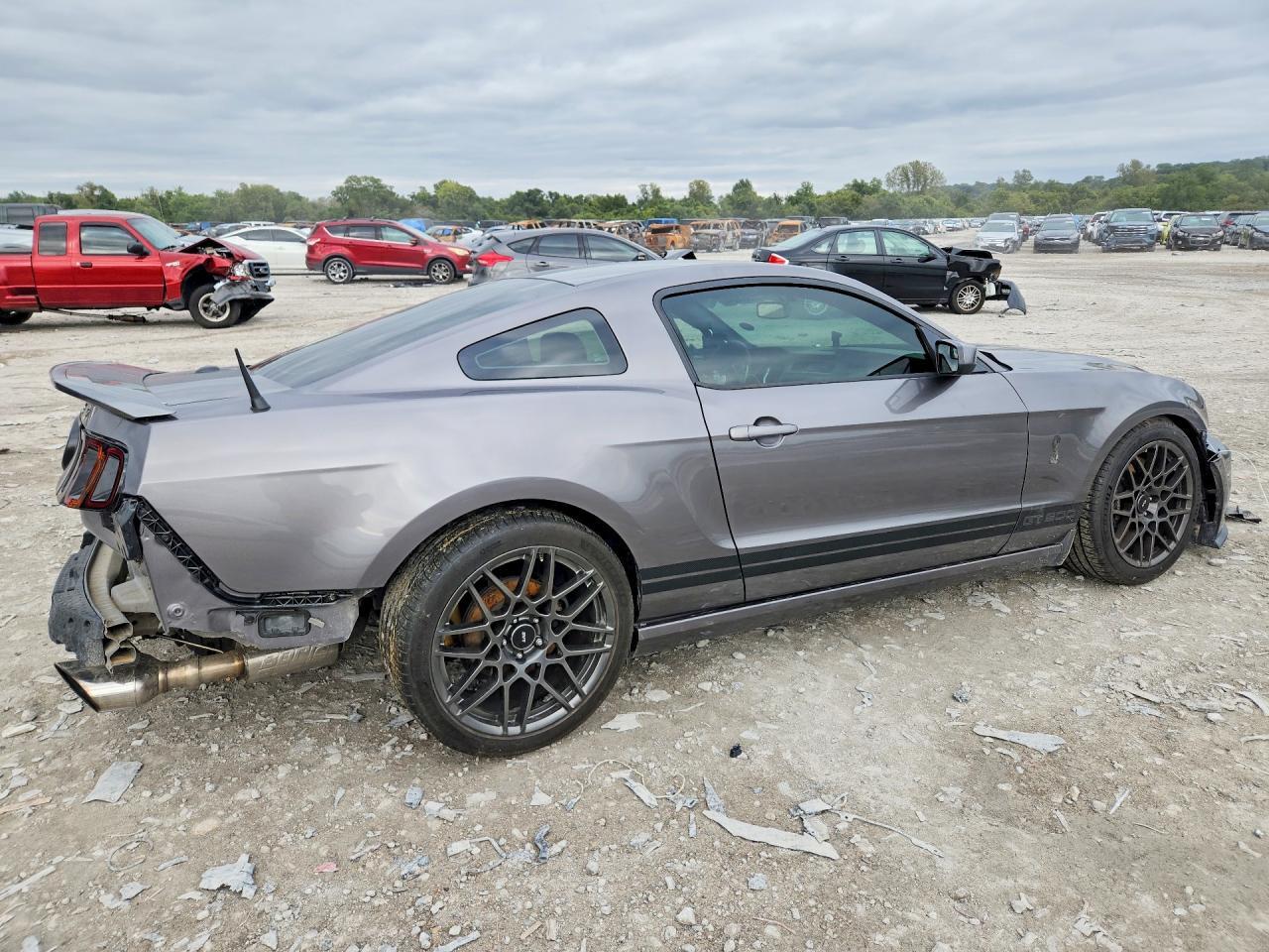 2014 Ford Mustang Shelby Gt500 - zdjęcie 3
