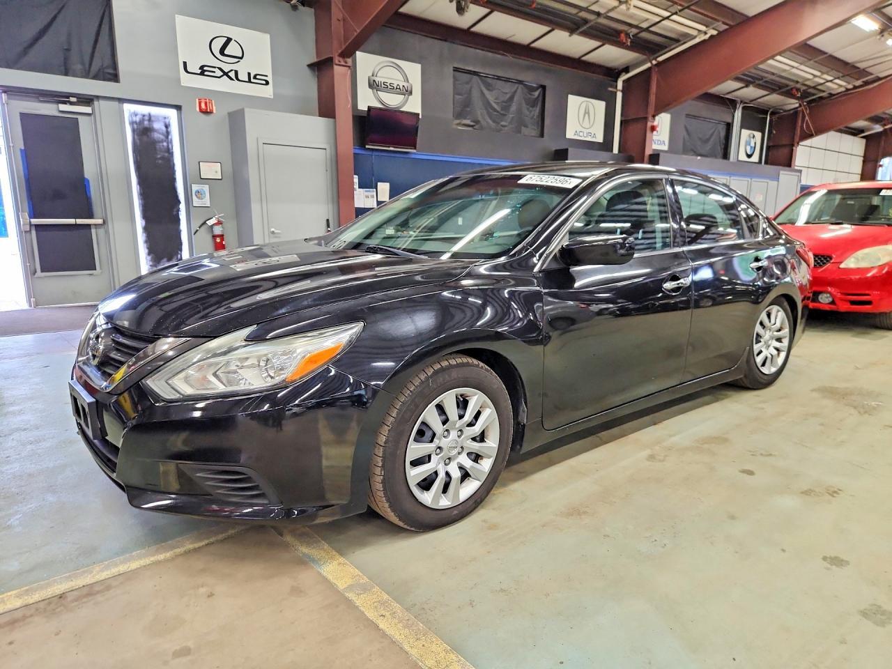 2016 Nissan Altima 2.5 S - zdjęcie główne