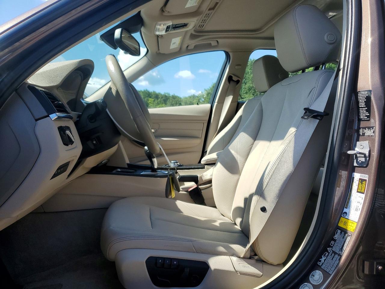 2013 BMW 328 Xi - zdjęcie 7