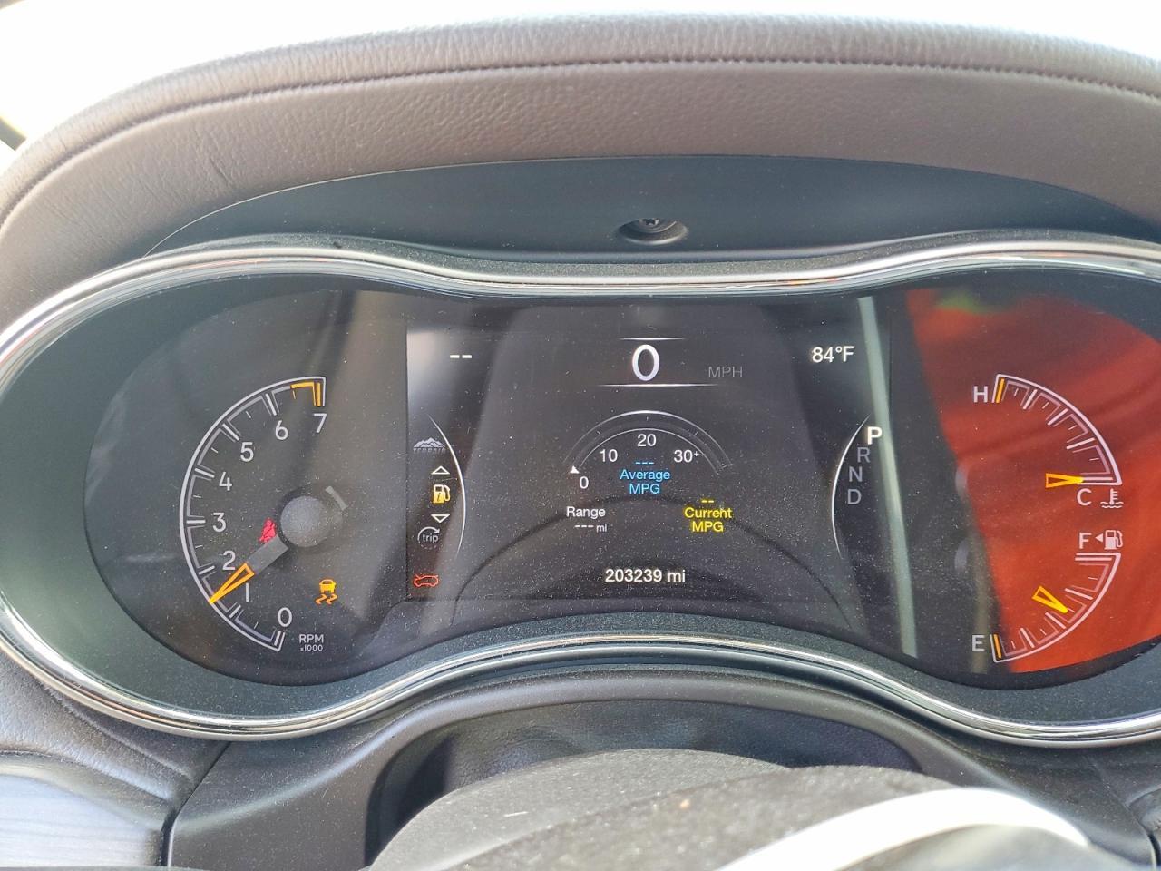 2018 Jeep Grand Cherokee Overland - zdjęcie 9