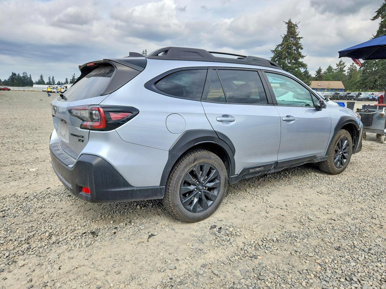 2023 Subaru Outback Onyx Edition Xt - zdjęcie 3