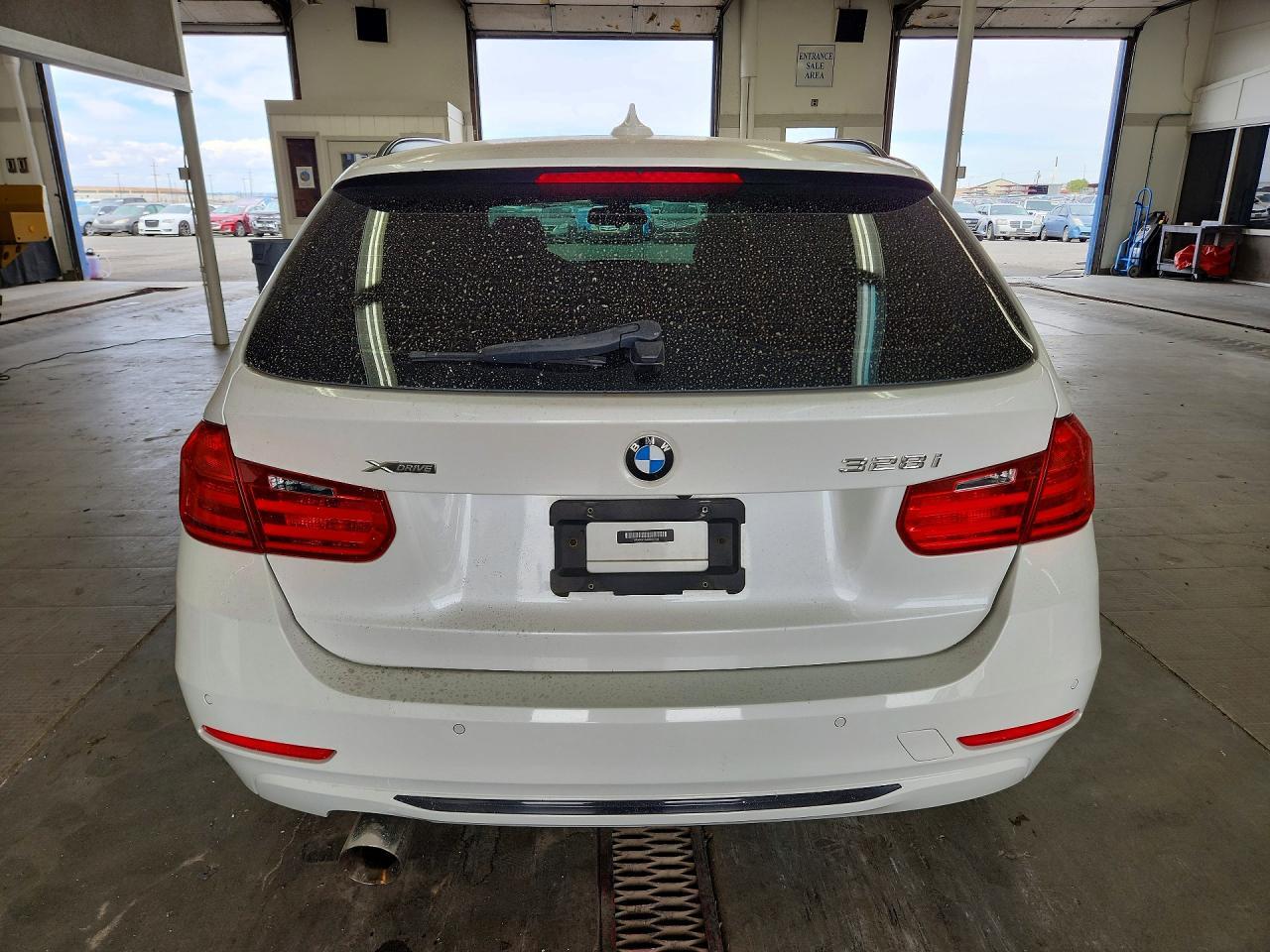 2014 BMW 328 Xi - zdjęcie 6
