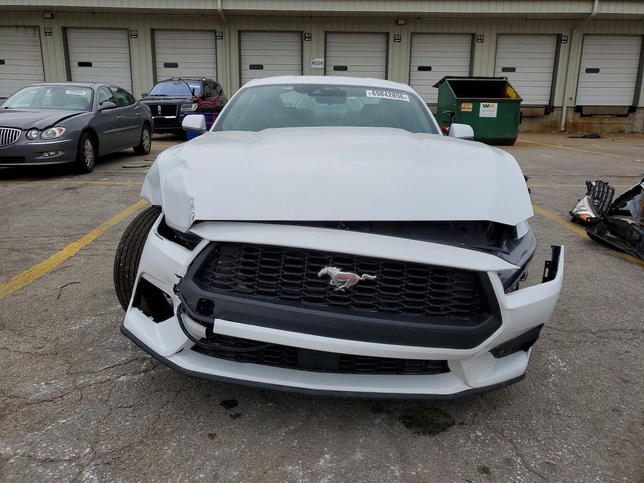 2026 Ford Mustang - zdjęcie 5