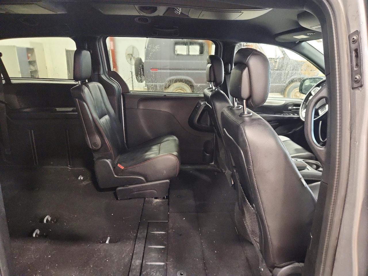 2019 Dodge Grand Caravan Gt - zdjęcie 11